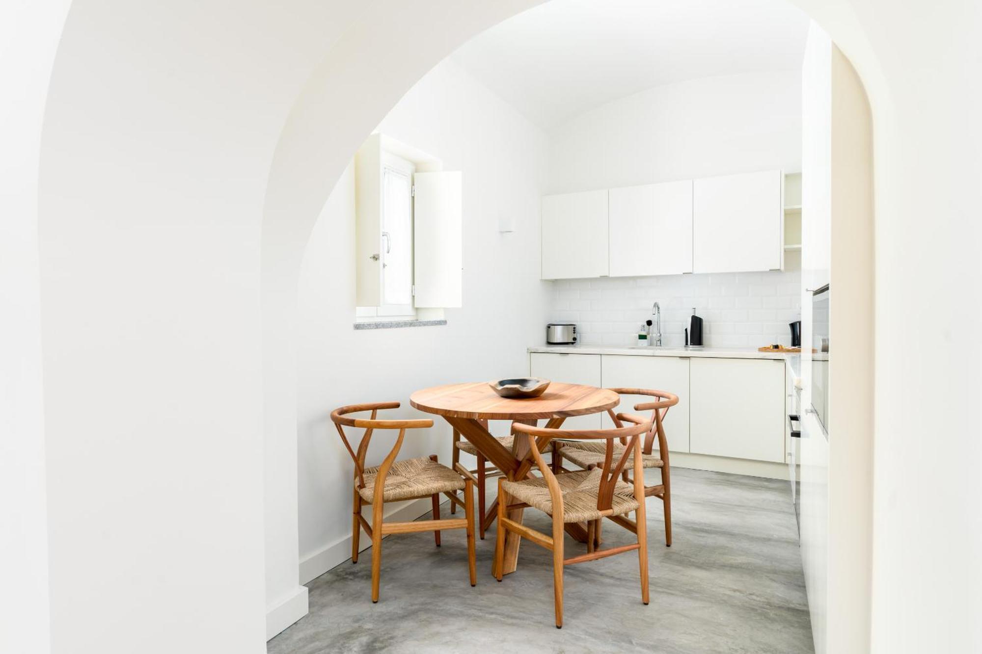 Apartment Limehome Largo Dos Penedos Evora